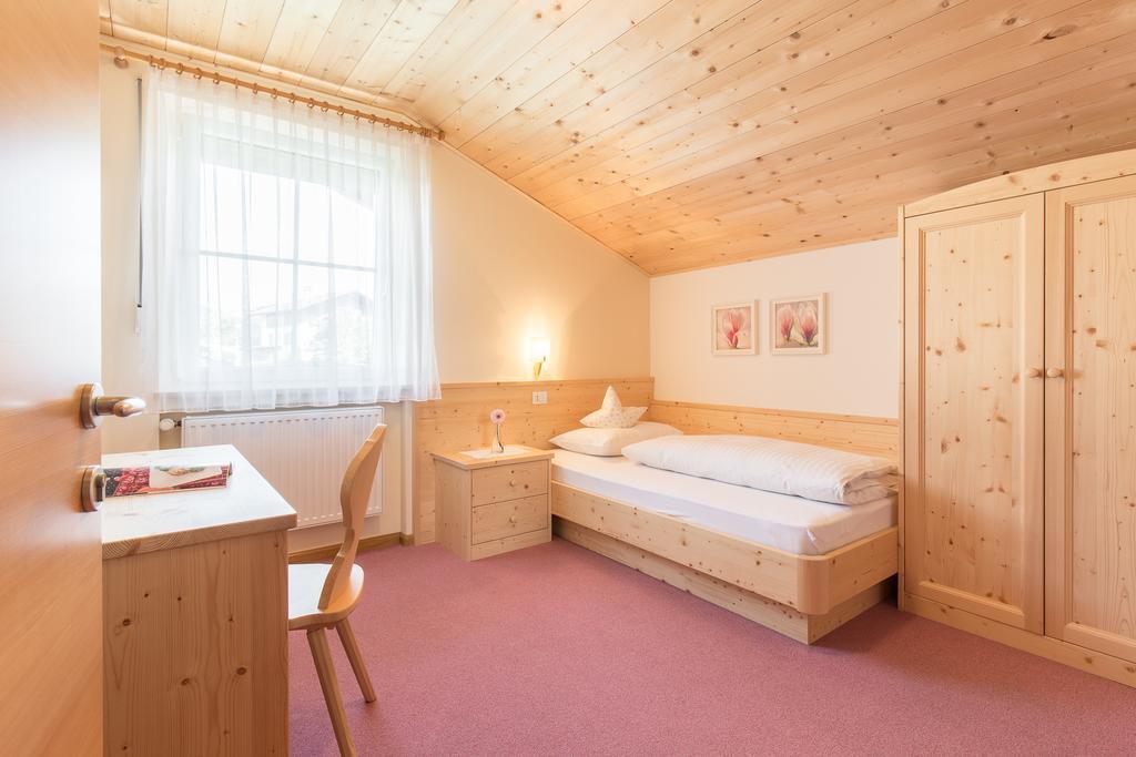 Tirolerhof Pension Natz-Schabs ห้อง รูปภาพ