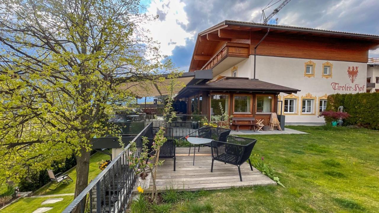 Tirolerhof Pension Natz-Schabs ภายนอก รูปภาพ